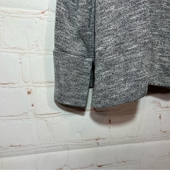 Loft Lou & Grey Hoodie Womens Small Gray Cropped Sweatshirt Short Sleeve Top - Picture 9 of 9